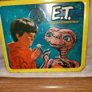 Vintage metal ET lunch box no thermos